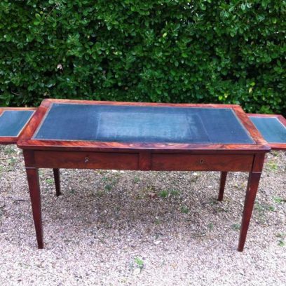 Table ancienne